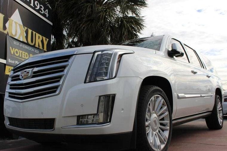 CADILLAC ESCALADE ESV 2017 1GYS4KKJ5HR287691 image